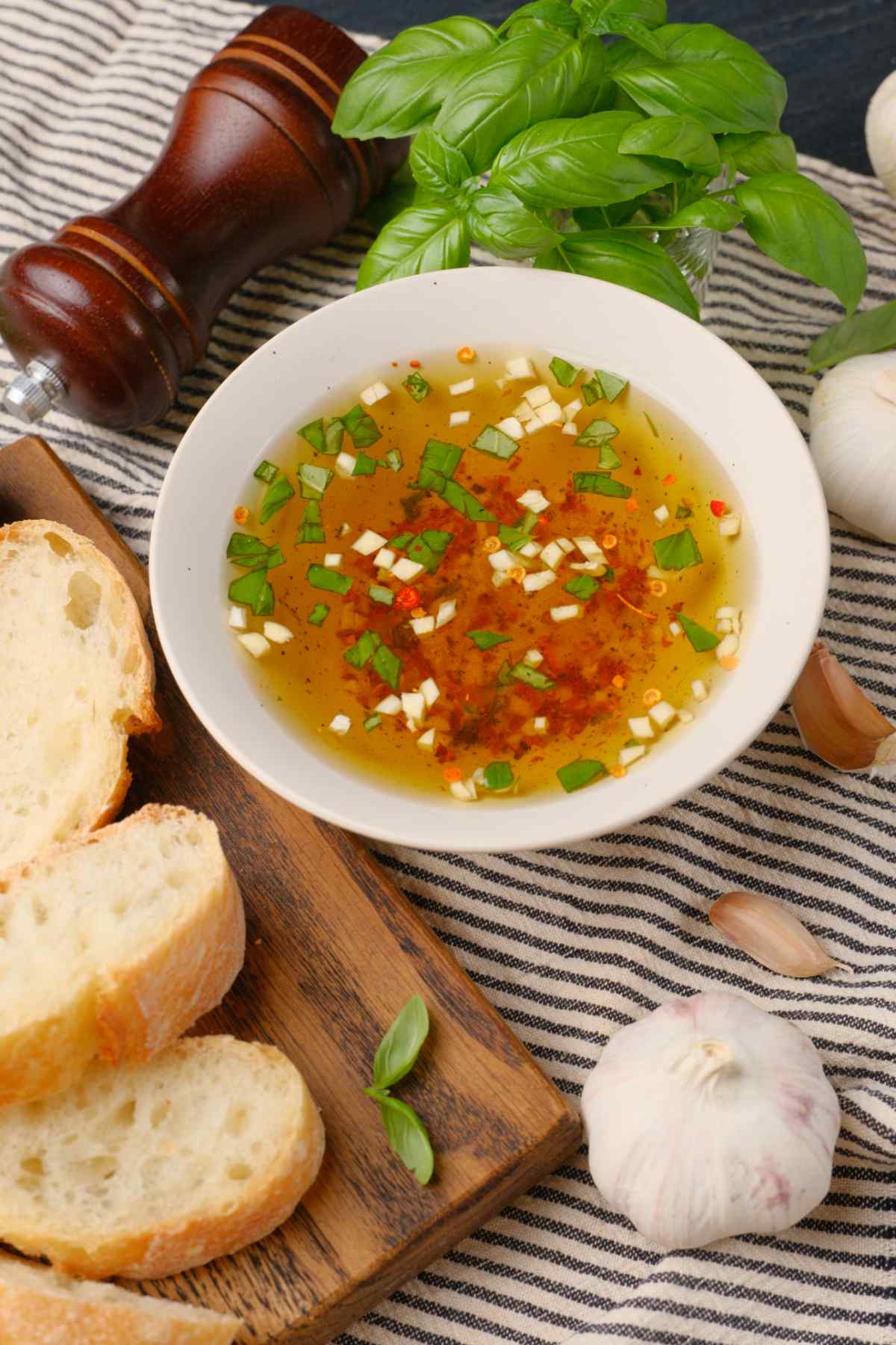 Basil Dipping Oil